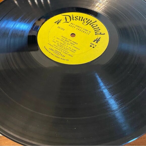 Walt Disneys Davy Crockett Vinyl Record - Picture 15 of 16